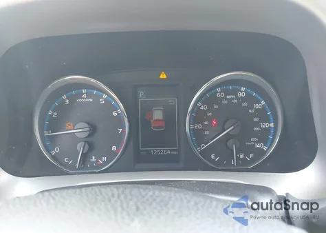 2016 Toyota Rav4 Xle z USA, uszkodzony, nr VIN 2T3RFREV6GW472806